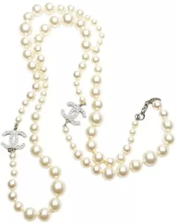 Chanel pearls - Google Search