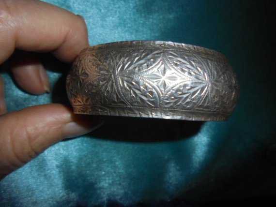 Moroccan Jewelry old fine silver Berber Fez convex bangle