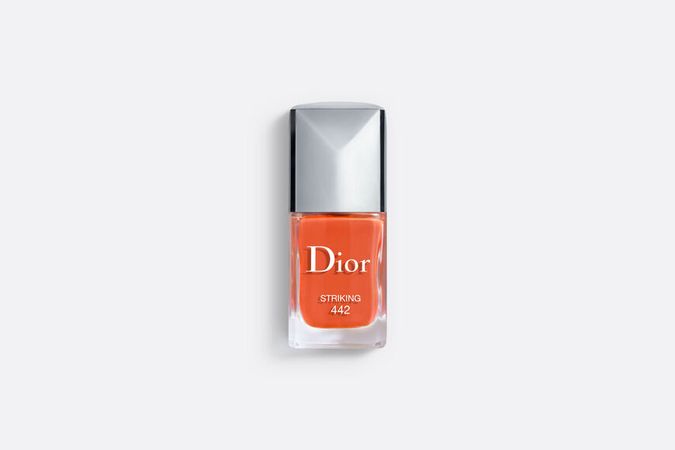 Dior Vernis: Longwear Gel Effect Nail Polish in Couture Colors| DIOR | DIOR