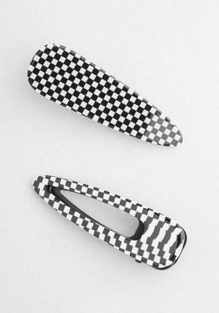 Hair Flip Focused Clip Set Black/White | ModCloth