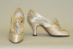 1800's women's shoes