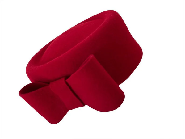 red felt pillbox hat