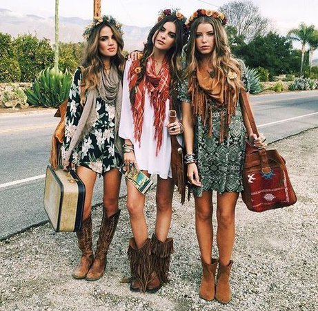boots from http://www.thebohemianstyle.com/boho-chic-style/