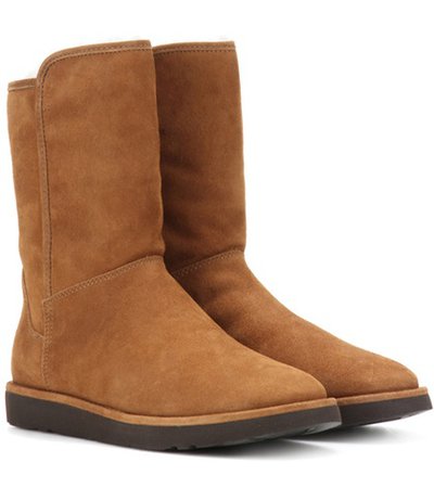 Abree Short II fur-lined suede ankle boots