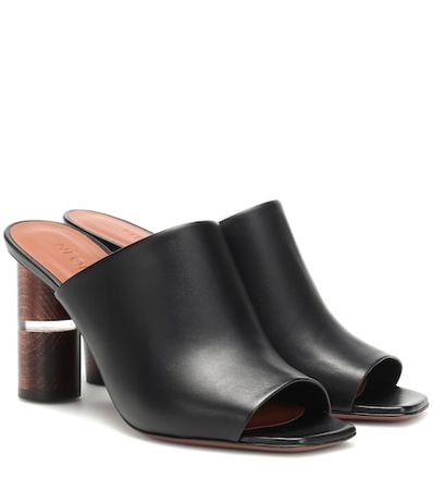 Cerato leather sandals