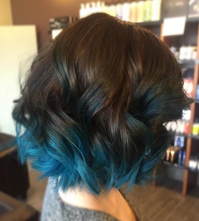 Aquamarine Ombre for Short Hair
