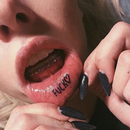 Lip Tattoo