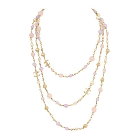 chanel pink necklace