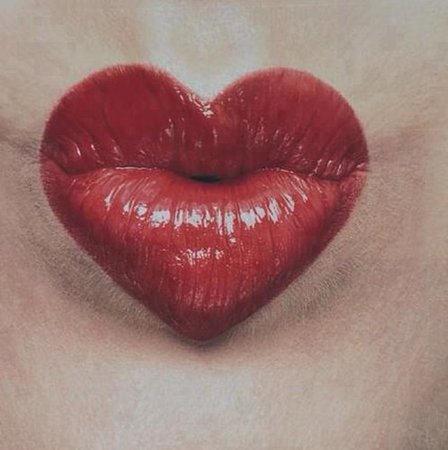 Red Heart Lips