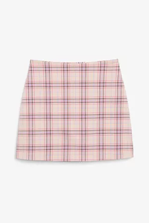 Plaid mini skirt - Pink checks - Skirts - Monki SE