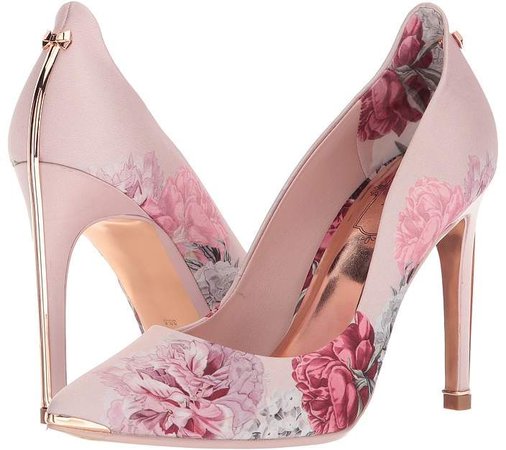 rose shoes