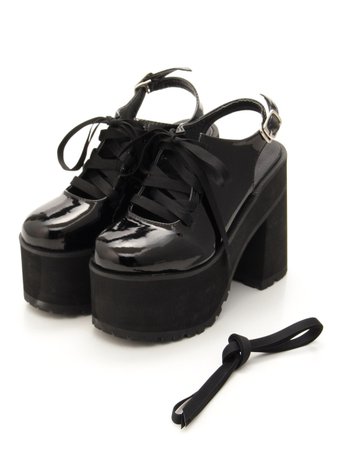 Lace-up ribbon shoes (shoes / sandals) | Mail order of BUBBLES (bubble) | Fashion Walker