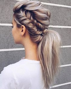 40 Fetching Hairstyles for Straight Hair to Sport This Season