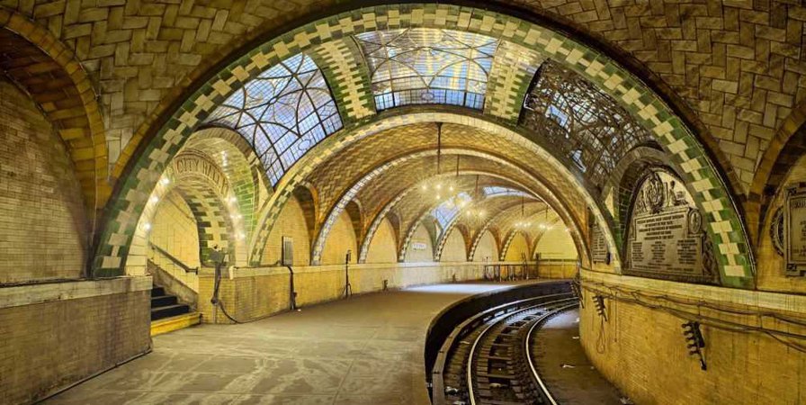 How to Visit NYC’s Abandoned City Hall Subway Station