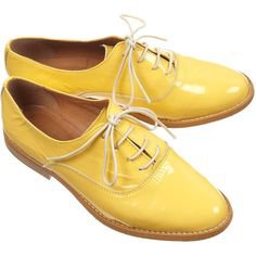 KITCH Patent Lace Up Shoes (7.725 RUB) ❤ liked on Polyvore featuring shoes, oxfords, flats, yellow, lace up shoes, flat shoes, laced up flats, oxford flats and yellow patent leather flats