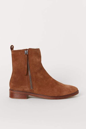 Warm-lined Suede Boots - Beige