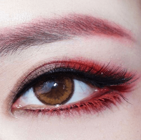 red siren eye makeup
