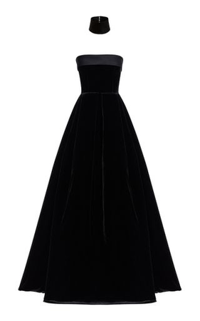 Black Gown PNG