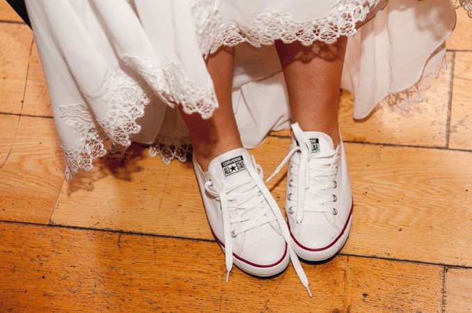 Five ways to wear personalised wedding Converse - Smashing the Glass | Jewish Wedding Blog