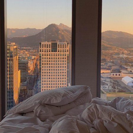 Good morning world. Photo by @florenctts on We Heart It