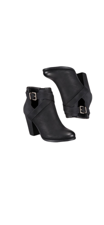 @rebbie_irl’s cut out heeled ankle boots | call it spring