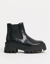 ASOS DESIGN Giana chunky chelsea rain boots in black | ASOS