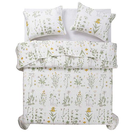 Amazon.com: Wake In Cloud - Botanical Quilt Set, Yellow Flowers Green Leaves Floral Pattern Printed on White, 100% Cotton Fabric with Soft Microfiber Inner Fill Bedspread Coverlet Bedding (3pcs, King Size): Home & Kitchen
