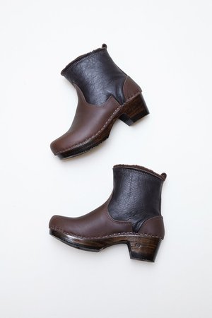 No.6 5” Pull On Shearling Clog Boot on Mid Heel in Espresso Aviator on