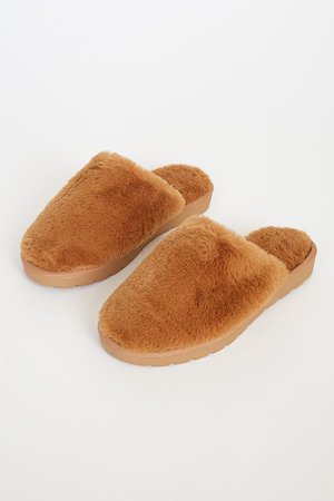 Camel Faux Fur Slippers - Slide Slippers - Closed Toe Slippers - Lulus
