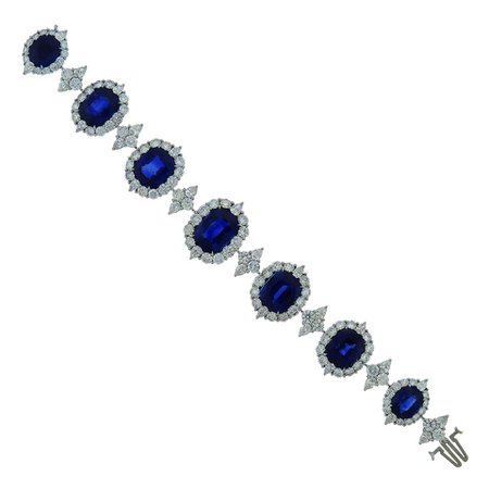 Certified 54.36 Carat Sapphire and 24.70 Carat Diamond Platinum Bracelet For Sale at 1stDibs