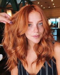 Your daily dose of Redhead | Professional hairstyles, Professional hairstyles for women, Easy professional hairstyles
