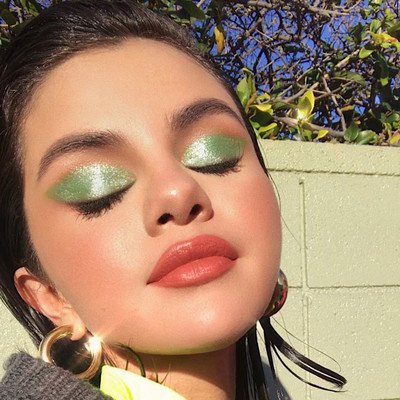 Selena Gomez slays in the season's hottest makeup trend