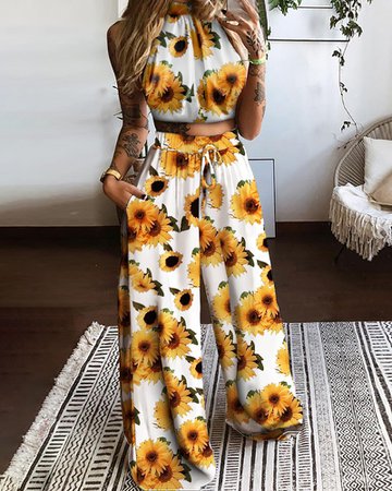 Halter Sunflower Print Top & Drawstring Pocket Design Pants Set Online. Discover hottest trend fashion at chicme.com
