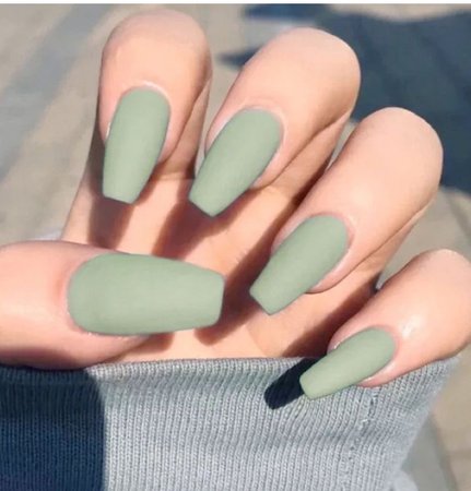 light green nails