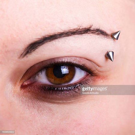 eyebrow piercing