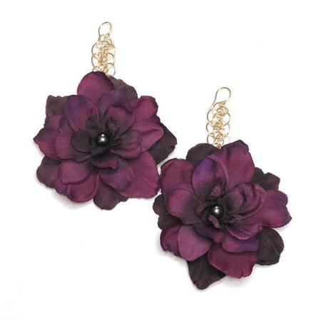 Elizabeth Plum Floral Drop Earring – Cassandra Collections