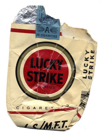 lucky strike cigarette pack
