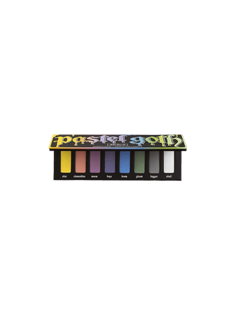 pastel goth eyeshadow makeup