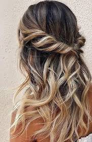 Hairstyle - Long Curly