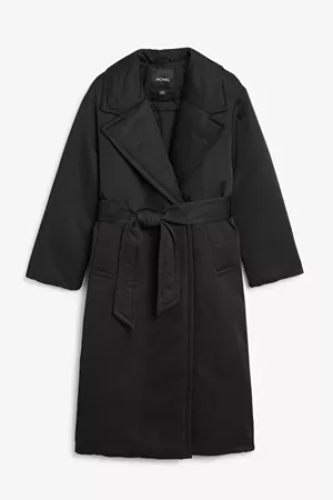 Oversized padded coat - Black - Coats - Monki WW