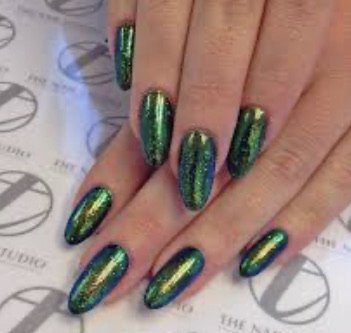 iridescent nails