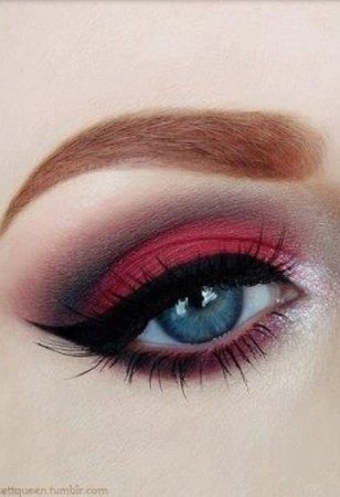 Dark Red Eye Makeup