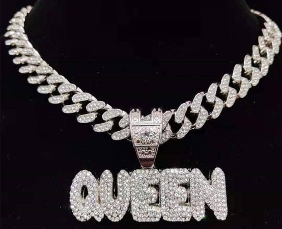 Queen VVS Chain