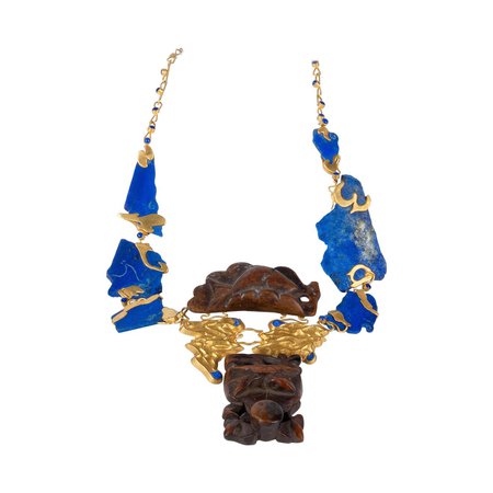 22 Karat Gold, Lapis Lazuli, 18th and 19th Centuries Chinese Toggles Necklace For Sale at 1stDibs