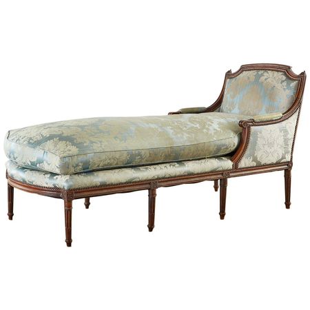19th Century French Louis XVI Style Chaise Lounge Daybed For Sale at 1stDibs