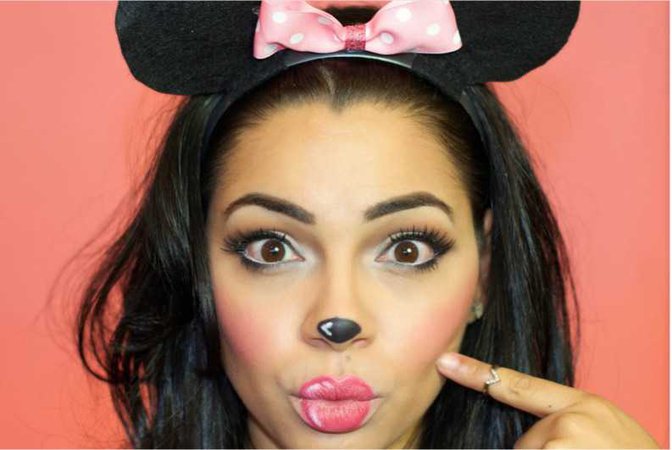 Minnie Mouse make up