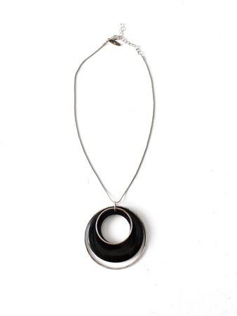 retro black circle necklace
