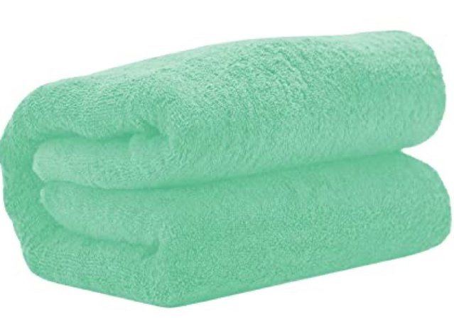 green towel