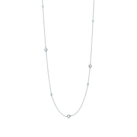 Elsa Peretti™ Color by the Yard sprinkle necklace in silver with moonstones. | Tiffany & Co.