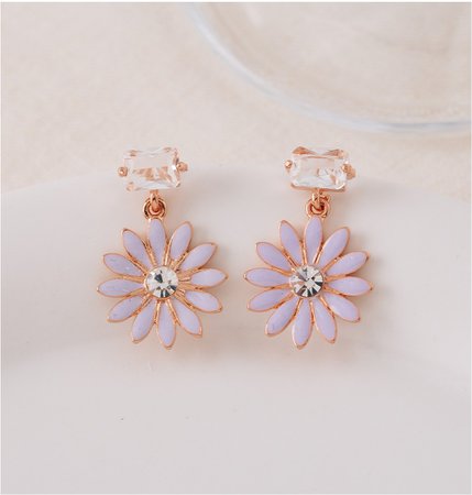 SOO & SOO Love Daisy Earrings | Earrings for Women | KOODING